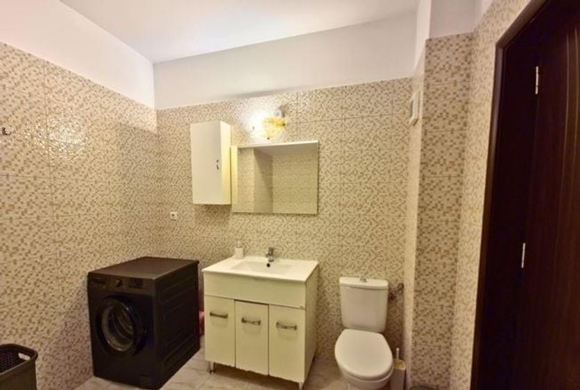 Vand apartament ultra central. - 2