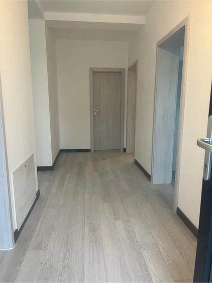 Casă cu 3 camere cu Teren 600 Mp în Dumbrăvița