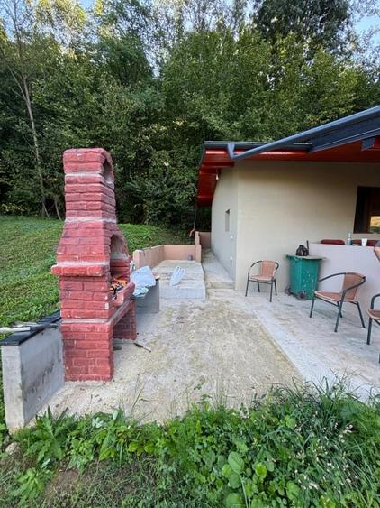 Casă individuală cu 2 camere cu Canalizare în Capul Câmpului