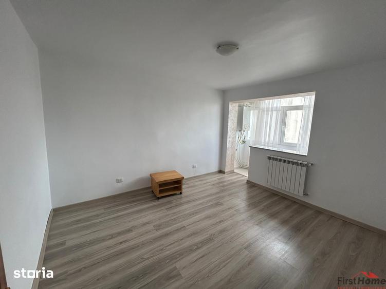 Apartament cu 2 camere decomandat, mobilat în Sud — fotografia 2