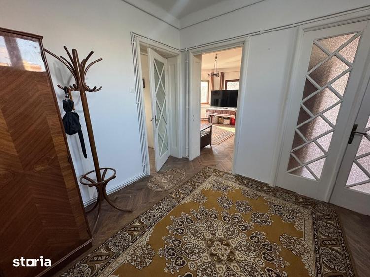 Apartament cu 4 camere în Cotroceni