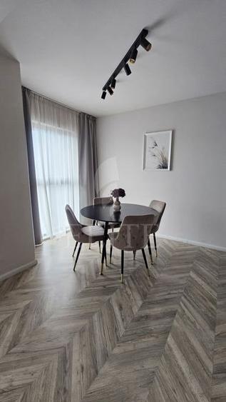 Apartament cu 2 camere semidecomandat, mobilat în Mănăștur