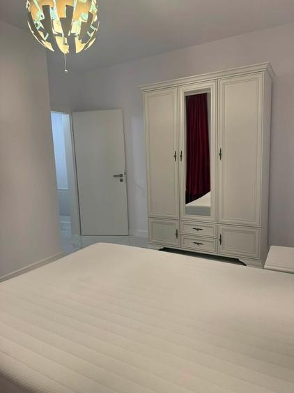 Apartament cu 2 camere decomandat, mobilat în Torontalului