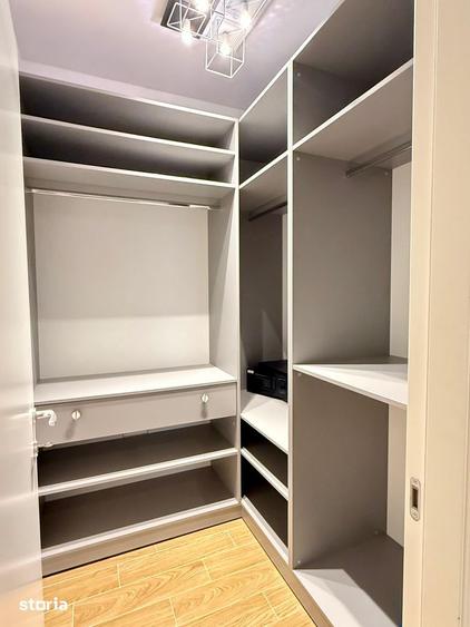 Apartament cu 4 camere în Nerva Traian