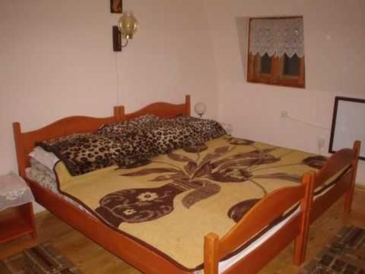 Casă cu 2 camere în Beliș