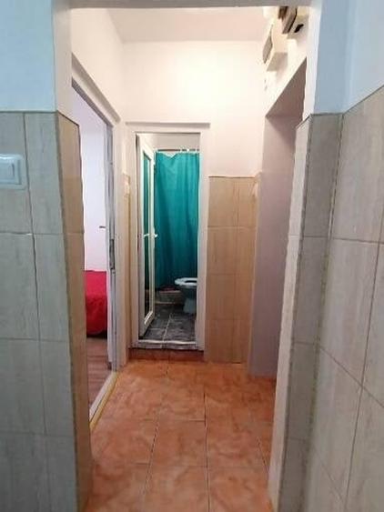 Garsonieră decomandată, mobilată în City Park Mall