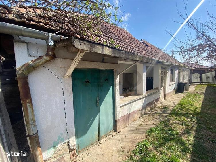 Casă cu 3 camere cu Teren 532 Mp în Central
