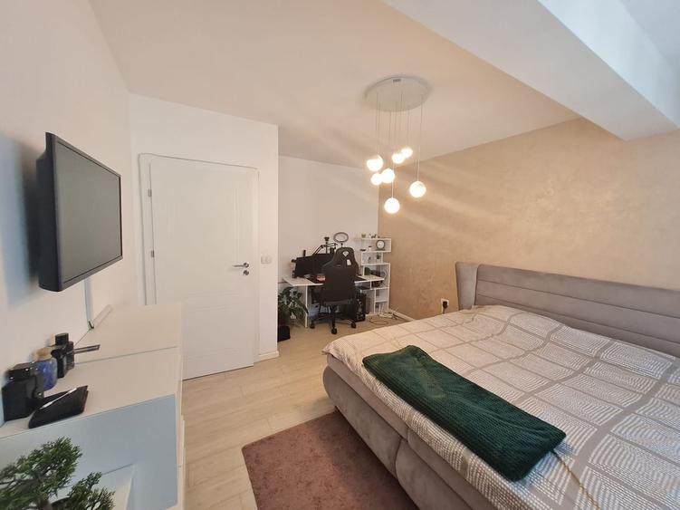 Duplex cu 3 camere cu Piscina în Chișoda