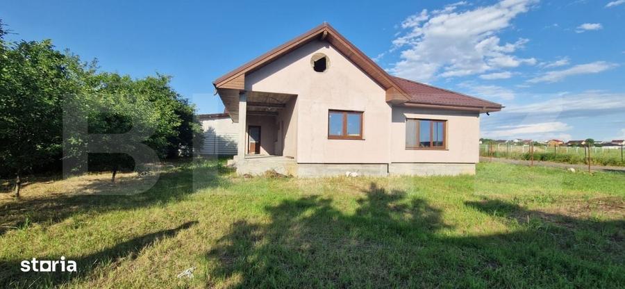 Casă cu 3 camere cu Teren 625 Mp în Șimnicu de Sus