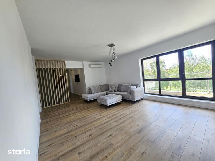 Apartament cu 4 camere în Sud