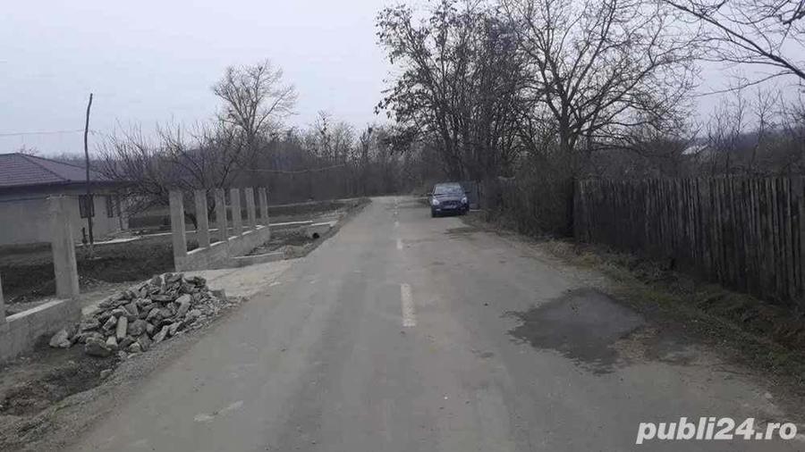 Teren de 2000 mp, în Central
