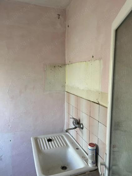 Garsonieră decomandată în Obor