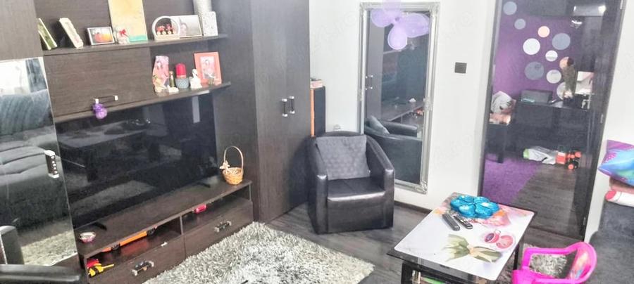 Casă cu 3 camere cu Teren 500 Mp în Central
