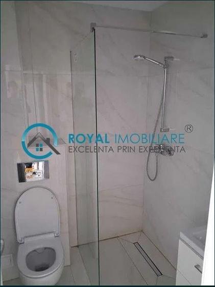 Apartament cu 3 camere decomandat, mobilat în Vest