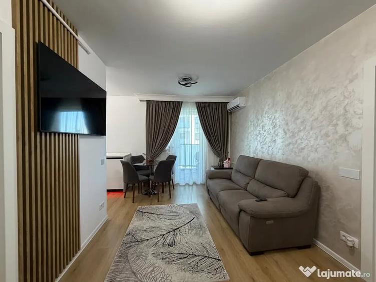 Apartament cu 2 camere semidecomandat în Exterior Vest