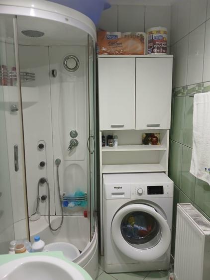 Apartament cu 2 camere decomandat în Micro 12