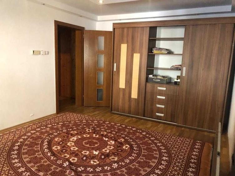 Apartament cu 2 camere decomandat în Soarelui
