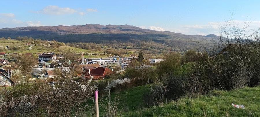 Teren de 2687 mp, în Central
