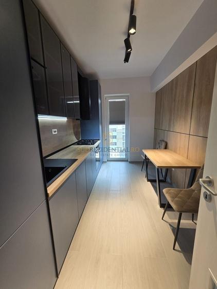 Apartament cu 2 camere decomandat, mobilat în Apărătorii Patriei