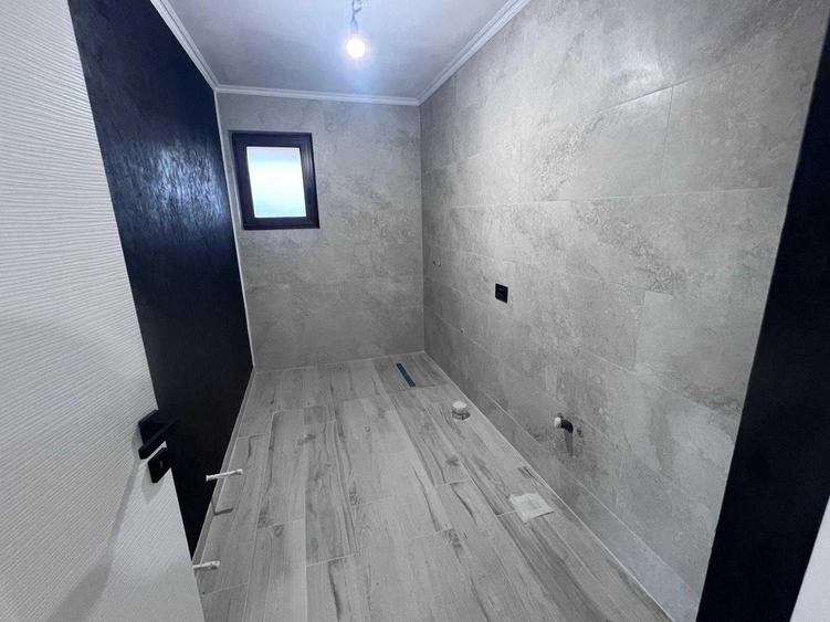 Casă cu 3 camere în Central