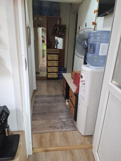 Apartament cu 3 camere semidecomandat în Brâncoveanu