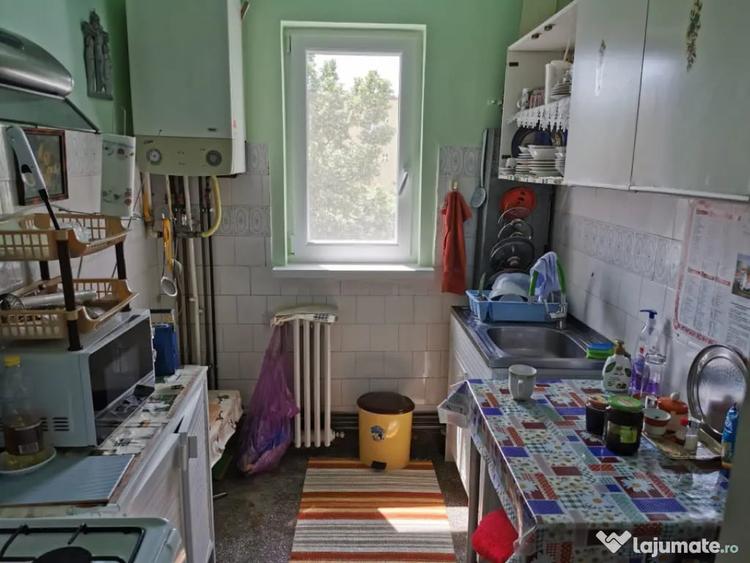 Apartament cu 4 camere decomandat în Mănăștur