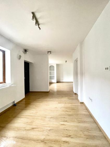Casă cu 3 camere cu Teren 87 Mp în Orașul Nou