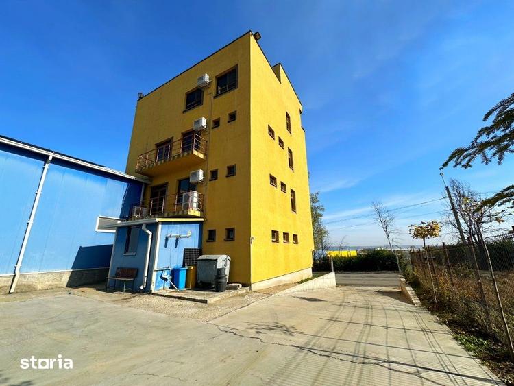 Spațiu comercial, de 451 mp, în Central