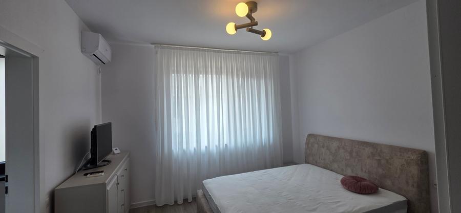 Duplex cu 3 camere cu Canalizare în Central