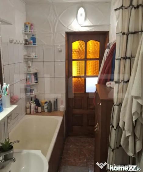 Apartament cu 2 camere decomandat în Micro 4