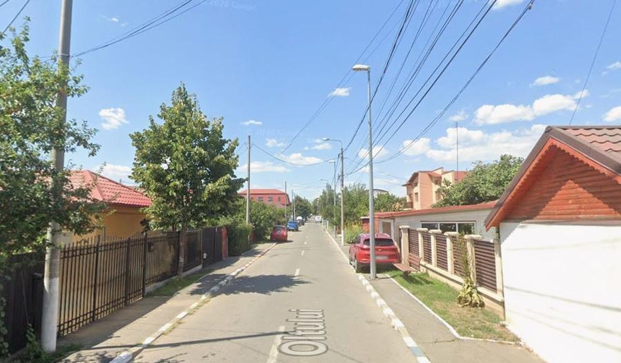 Casă individuală cu 5 camere cu Canalizare în Central