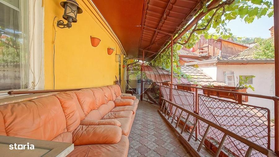 Casă cu 3 camere în Central
