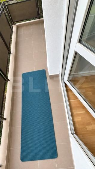 Apartament cu 2 camere semidecomandat, mobilat în Piața Centrală