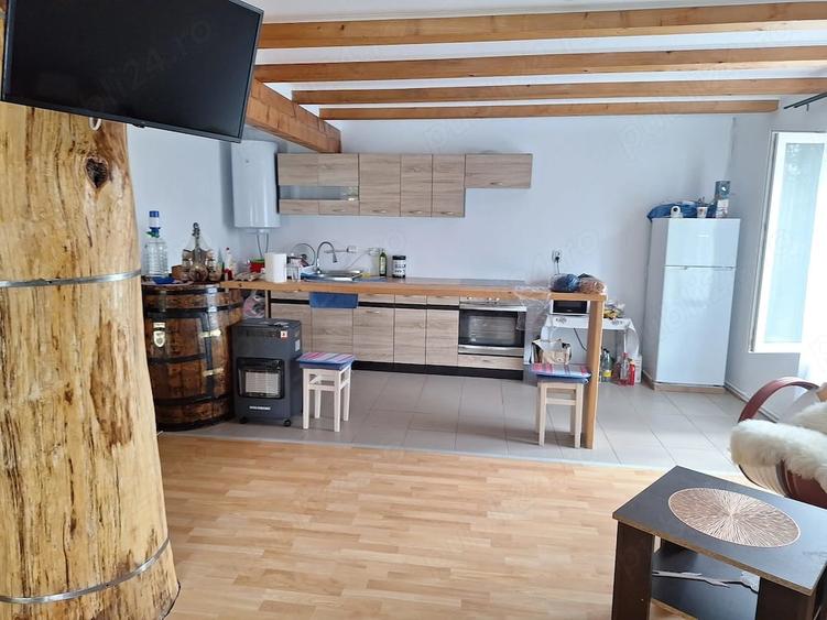 Casă cu Teren 346 Mp în Central