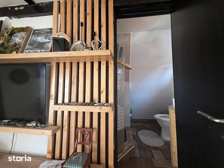 Casă cu 3 camere cu Teren 300 Mp în Sânmartin
