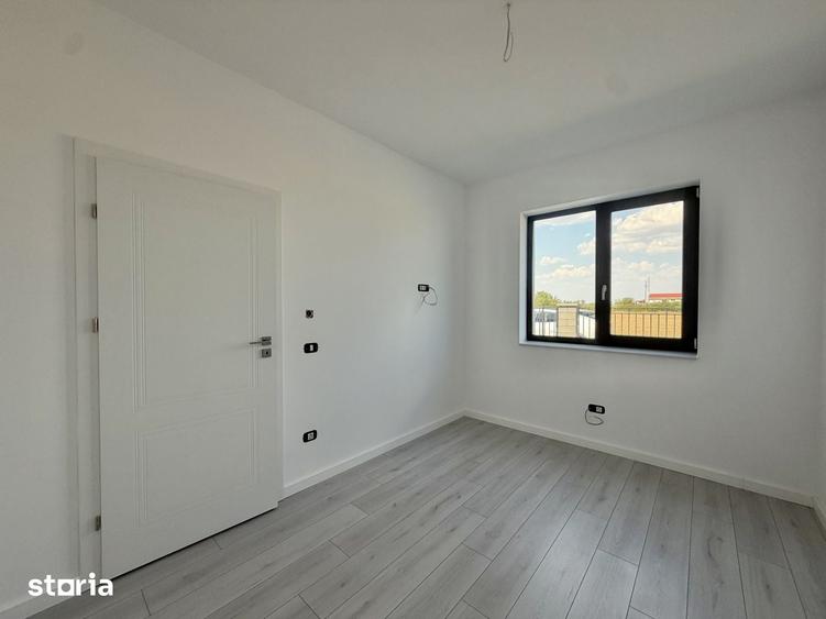 Duplex 4 camere, parter+etaj, 104mp utili, 270mp teren in Giroc - 12