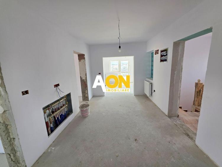 Duplex cu 5 camere cu Canalizare în Bărăbanț