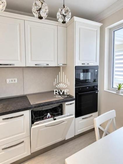 Apartament cu 3 camere în Gorjului