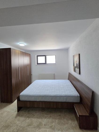 Mamaia Nord, garsoniera la 60m de plaja, mobilata, centrala pe gaz, boxa - 5