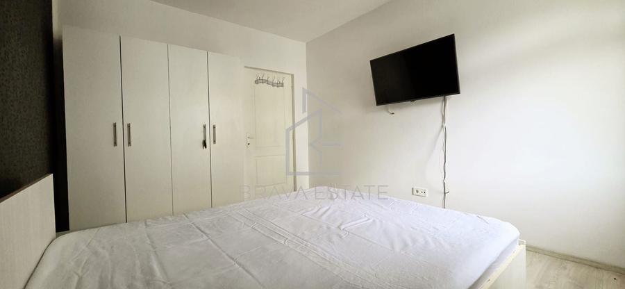 Apartament cu 3 camere semidecomandat, mobilat în Florești