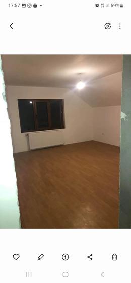 Casă cu 5 camere cu Teren 500 Mp în Sânmihaiu German