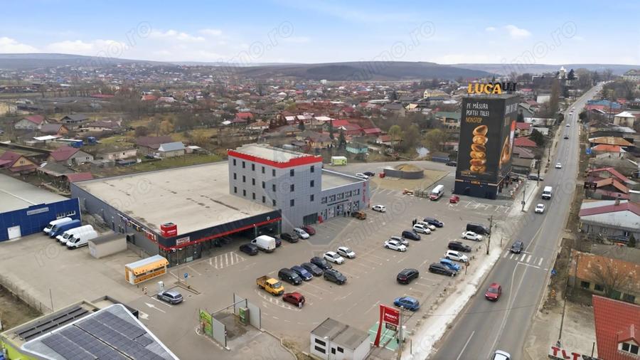 Spațiu comercial, de 3,995 mp, în Est