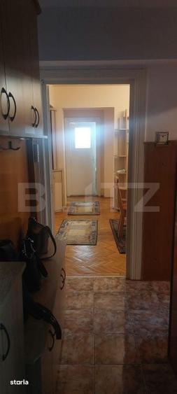 Apartament cu 3 camere decomandat în Orașul Nou