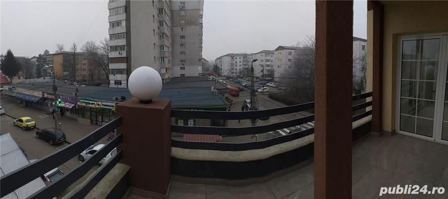Spațiu comercial, de 510 mp, în Central