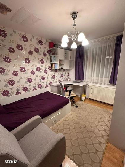 Apartament cu 4 camere decomandat în Titan