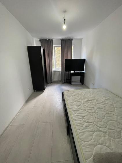 Apartament cu 2 camere decomandat în Alexandru cel Bun