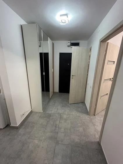 Apartament cu 3 camere decomandat în Brâncoveanu