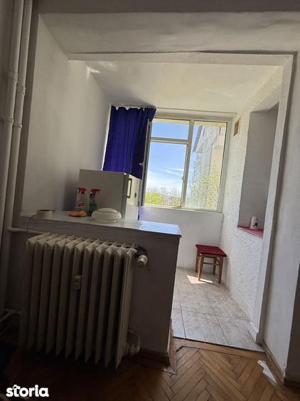 Garsoniera Etaj 2 Zina Craiovei Pitesti - 5