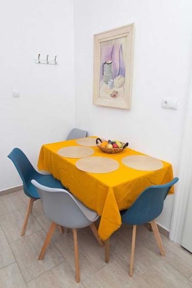 Apartament cu 2 camere în Eminescu