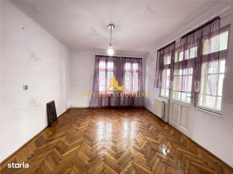 Casă cu 4 camere cu Teren 200 Mp în Central